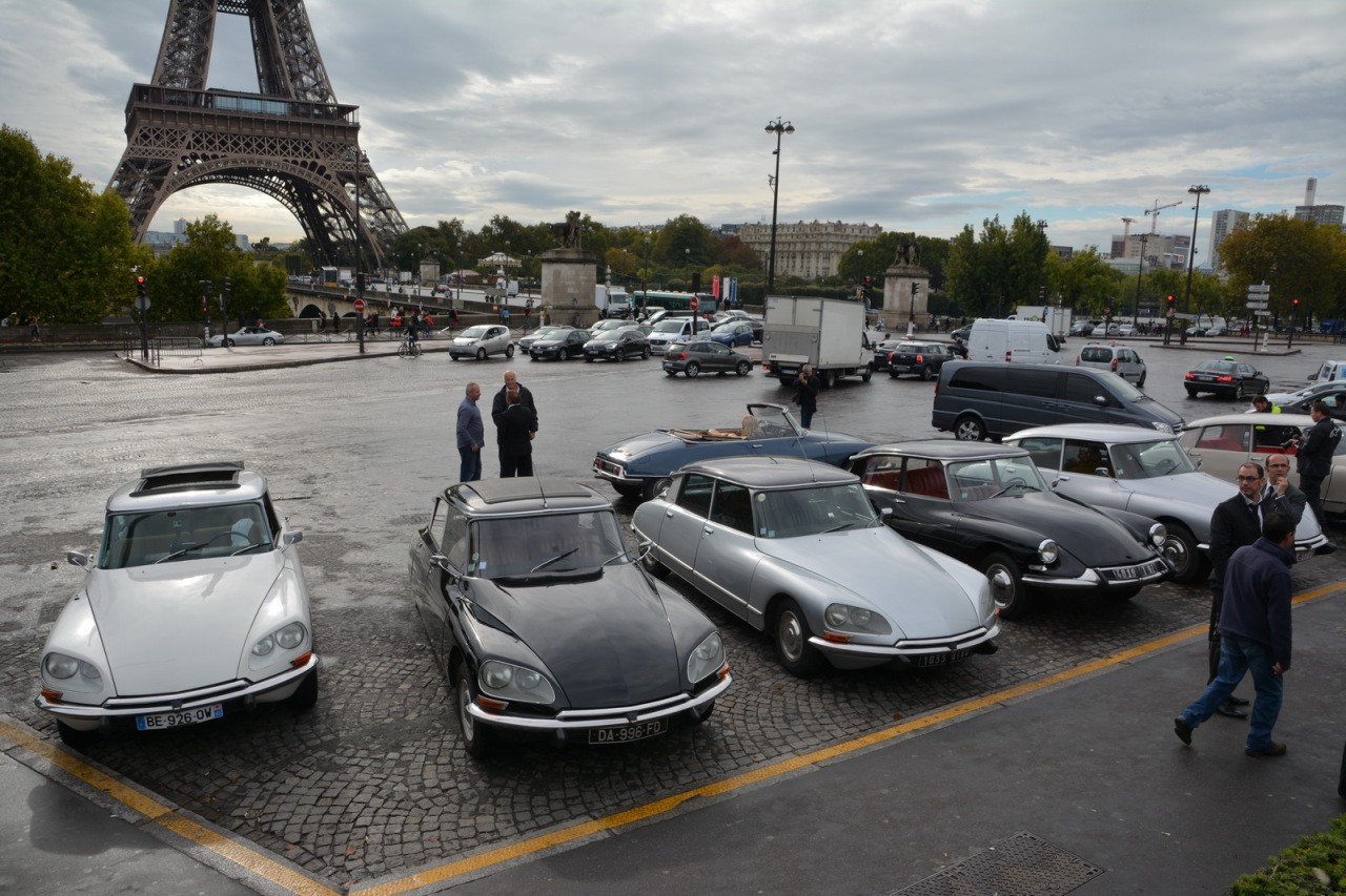 Citroën DS 60 ans tour Eiffel