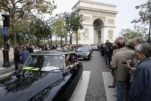 DS 50 ans Défilé Arc de Triomphe