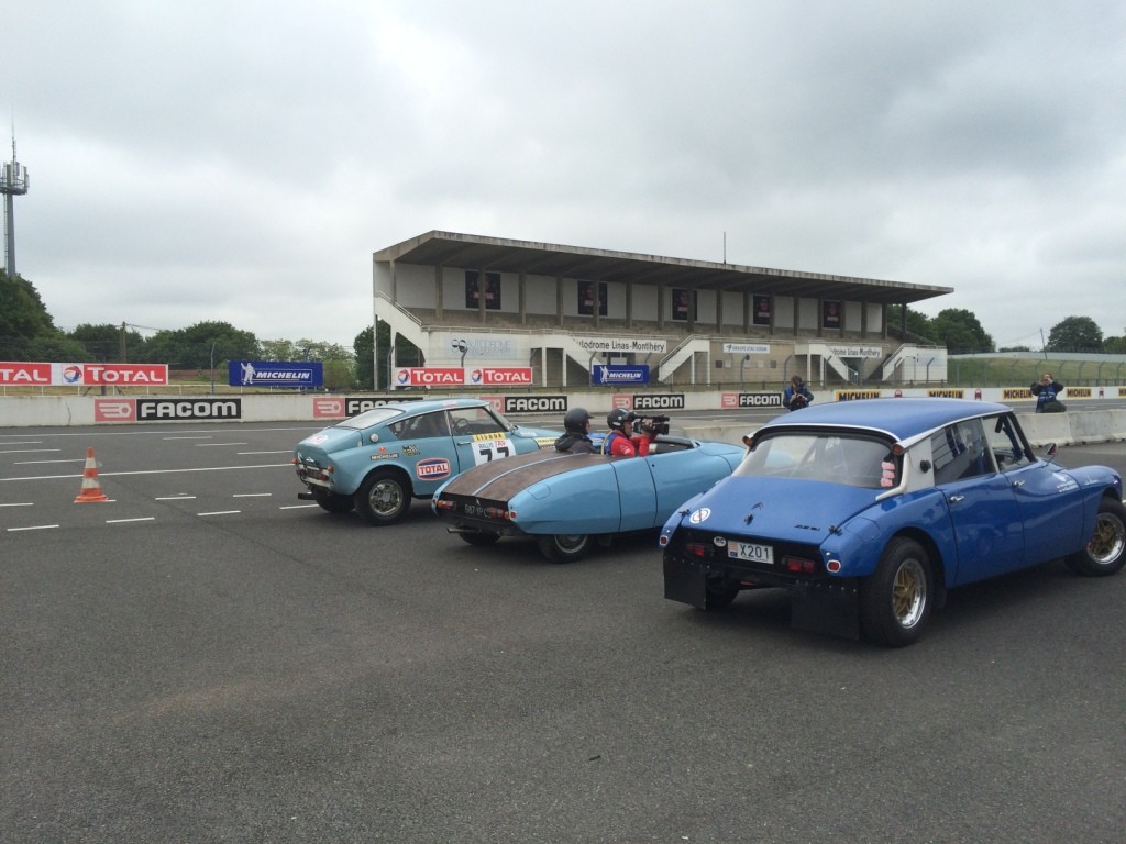 60 ans DS Montlhéry Les DS sportives au départ